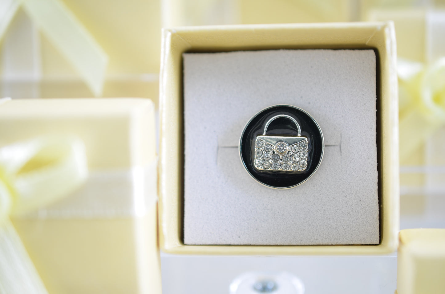Fashion Bag Charm for Belts, Bags and Watch Band Charms